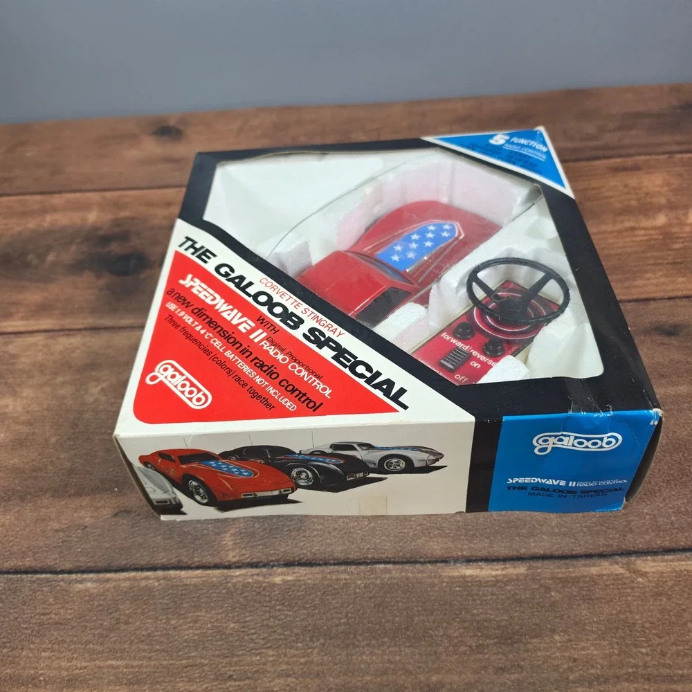 Galoob vintage radio